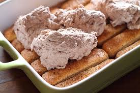 Renumitul tort tiramisu fără ouă. Tiramisu Cu Crema De Ciocolata Fara Oua Retete Culinare Laura Adamache
