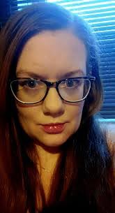 Heather Pohl's Instagram, Twitter & Facebook