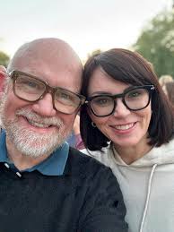 Greek Food Festival, then back to editing. @reneesayinghey