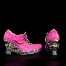 From vivid to soft we have a range of pink shades in a heart shaped lid and heart shaped mirror. Fluevog Shoes Fluevog X Anna Sui Limited Edition Shoes