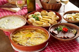 Kulinarische highlights von mitte märz bis oktober! Wo Man In Slowenien Traditionelles Essen Bekommt