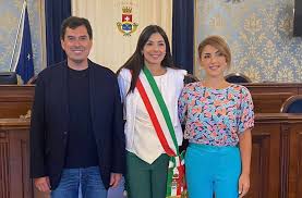 Avola, avvicendamento in giunta: Andolina e Busà nella squadra di Rossana  Cannata