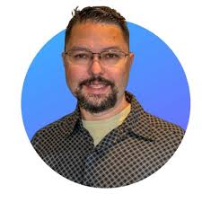 I'm excited to share that this week, I started as the new Managing Director  at UMass Hillel.