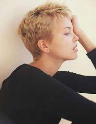 pixie hairstyles haarschnitt kurz kurze haare ideen haarschnitt