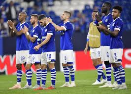 Statistique, scores des matchs, resultats, classement et historique des historique des confrontations entre borussia dortmund et schalke 04. Schalke Takes On Borussia Dortmund In Germany S Ruhr Derby