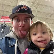 Jeremy Standridge's Instagram, Twitter & Facebook