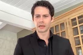 You may also know him from movies such as the maze runner movie series, the internship , high road & many other movies. Dylan O Brien Sarah Ramos Recreate The Social Network Scene Ew Com