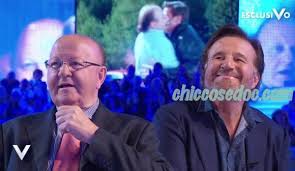 Il cinema comico nostrano ha vissuto varie fasi storiche, ognuna di esse scandita da attori e personaggi che hanno messo in evidenza dalla seconda decade degli anni' 80 al 2005 la coppia boldi e de sica ha spadroneggiato senza rivali nei botteghini durante il periodo natalizio. L Annuncio Social Di Christian De Sica Forse Molto Presto Io E Massimo Boldi Ritorneremo Insieme Chiccose Doc