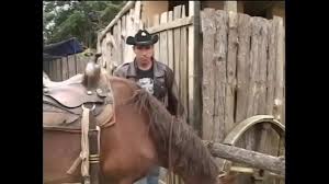 Hot blonde gets her pussy eaten while visiting cowboy was putting on condom  - XNXX.COM