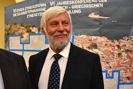 Αποτέλεσμα εικόνας για ΦΟΥΧΤΕΛ ΤΑΤΟΥΛΗΣ ΦΩΤΟ