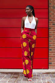 Model robe pagne africain robe africaine en dentelle robe africaine stylée modele de robe africaine robe africaine tendance mode africaine robe longue. 1001 Idees De Pagne Africain Style Et Comment Le Porter Model Pagne Africain Modele De Robe Africaine Robe Africaine