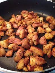 Cookpad Make Everyday Cooking Fun Recipe Red Potato Recipes Fried Red Potatoes Red Potatoes