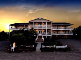 View sunset beach vacation rentals, managed by sunset properties and perfect for your next vacation! 4 Best Sunset Beach North Carolina Hotels Trips To Discover