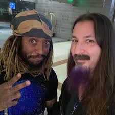 DETH TECH: Many horns thrown in the direction of @mercierguitars Aaron  Mercier, who is handling guitar/bass tech duties for the entire  @metalocalypse Dethklok front line (me, @brendonsmall, @NiliBrosh) with  considerable aplomb and