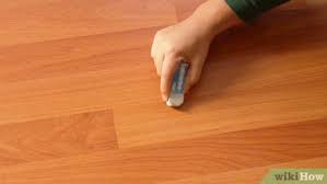 While your laminate floors may look as good as the best way to clean laminate floors is not the same method you would use to make those oak planks shine. 5 Ways To Clean Laminate Floors Wikihow
