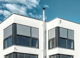 Auch der sonnenschutz am fenster innen hat viele vorteile. Sonnenschutz Fur Mehr Spass Auf Terrasse Und Balkon Dries