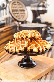 Fluffige Quark Waffeln Lecker Macht Laune Lecker Backen Quark Waffeln Waffeln Rezept