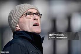 243 Carlyle Mitchell Photos & High Res Pictures