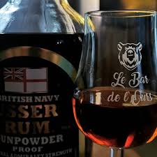 Somos 13c, un canal de televisión de pago que explora la cultura, los viajes, la vida sana, los personajes, las tendencias y la actualidad. Verre Tulipe 13 Cl Verre Creations X Le Bar De L Ours Verre Creations