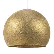 Dieser stilvolle lampenschirm in zylinderform kann einfach auf eine vorhandene lampe aufgesetzt werden. Lampenschirme Einzeln Kuppeln Gold La Case De Cousin Paul