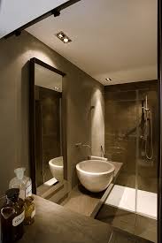 Insieme valuteremo pregi e difetti dei due sistemi, entrambi in grado di trasformare il tuo bagno obsoleto in uno moderno e funzionale. Rivestimenti In Resina Per Pareti E Pavimenti Consigli Opinioni Pro E Contro