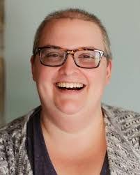 Amy Daum's Instagram, Twitter & Facebook