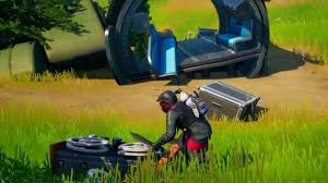 Les plongeurs ont trouvé un élément très important, la boîte noire du vol air asia qz8501 a indiqué un responsable du ministère. Fortnite Trouver La Boite Noire De L Avion Ecrase Defi Saison 5 Millenium