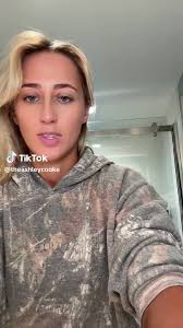 Ashley Cooke Fanpage