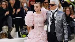 No need to register, buy now! Alain Delons Sohne Wildes Leben Im Schatten Des Grossen Vaters Panorama Gesellschaft Tagesspiegel