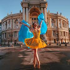 Sofia on X: 🇺🇦Such a beautiful photo of Maria Shupilova in front of the  Odesa Opera House Ukraine by Photographer Anna Melamed❤️ With any luck  Maria will have some time to do
