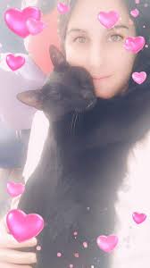 Intervju: Spoznaj črnega mucka Pabla