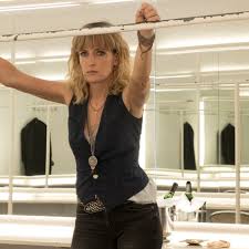 Maria furtwängler et son rôle de charlotte lindholm dans la série policière tatort sur le site de l'ard. Maria Furtwangler Uber Coole Eltern Und Ihren Film Nachts Baden Der Spiegel