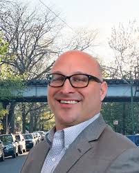 Ravenswood Business Owners, Erik Schlesinger of @BuildScale Prosper has  been having convos with your peers and... WOW. ⁠ ⁠ The grit, the heart, the  mission—it's real.⁠ ⁠ He'd love to meet with