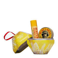 Burt S Bees A Bit Of Burt S Bees Beeswax Gift Set Feelunique Beeswax Lip Balm Burts Bees Burts Bees Gift