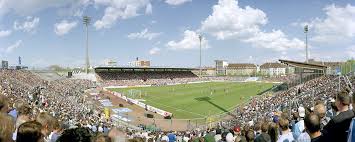 1860 münchen ist nach langer abstinenz am freitag in das legendäre grünwalder stadion zurückgekehrt. Tsv 1860 Munchen Stadionfotos Mannschaftsfotos Momentaufnahmen Aus Dem 11freunde Shop