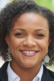 New office furniture products fit spaces to workers' needs, movements