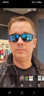 Hi all looking for a good pair of sunglasses what's people's opinions 😎  cheers