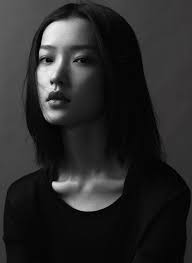 Beautiful Model Black And White Portrait Pin By Tiana On Beautiful Light Portrait Black And White Portraits Portrait Photography