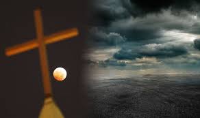 The colour is caused by blue light scattering as the sun's rays pass are refracted through the earth's atmosphere. Blood Moon Bible Meaning Is The Super Blood Wolf Moon A Sign Of The Apocalypse Weird News Express Co Uk