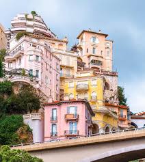 Bienvenue sur la page officielle de l'as monaco ! These Pastel Houses In Monaco Are Just So Pretty Have A Lovely Evening Bakemetoparis Monaco Mo Pastel House Monte Carlo Monaco France