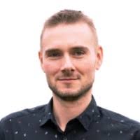 100+ profilů „Marián“