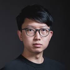 張崑陽（英語： sunny cheung ，1996年3月3日 － ），香港本土派政治人物，香港大學學生，主修中國研究及政治。 曾擔任香港大專學界國際事務代表團發言人及香港浸會大學學生會副會長，期間公開支持本土主義，曾參與反國教及雨傘運動等運動，為傘後第一代本土派學生領袖。 å¼µå´'é™½sunny Cheung Home Facebook