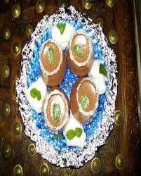 Mousse Au Chocolat A La Menthe Pour 4 Personnes Recettes Elle A Table Recette Chocolat A La Menthe Mousse Au Chocolat Recette Mousse Au Chocolat
