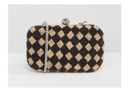 No hay productos disponibles en este momento en esta categía. 13 Bolsos De Fiesta Originales Para Invitadas De Boda