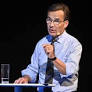 Swedish Political Leaders Clash Over Economic Outlook and Welfare Profit Debate