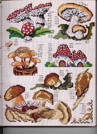Champignons Brodouille Fleurs Au Point De Croix Cuisine Point De Croix Broderie Et Point De Croix