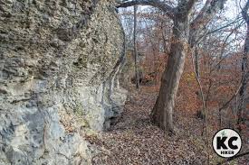 Larry's Trail: A rugged hike at Lake Jacomo