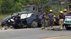 Un accident est survenu vers 11h aujourd'hui à l'intersection de la route st edmond et de la route 132 à lac au saumon. 24use0dditwxem