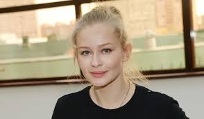 Она же на эту тему предпочитала отмалчиваться. Yuliya Peresild Otkrovenno O Materinstve I Otnosheniyah S Alekseem Uchitelem Shou Biznes Dni Ru