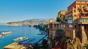 Menus showcase ingredients from artisan producers, but there is the odd surprise too. Where To Stay In Sorrento The Best Hotels Areas For Travellers In 2021